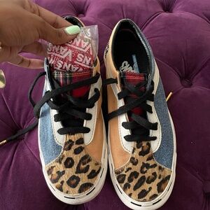 Vans Pattern Sneaker, Women Size 8